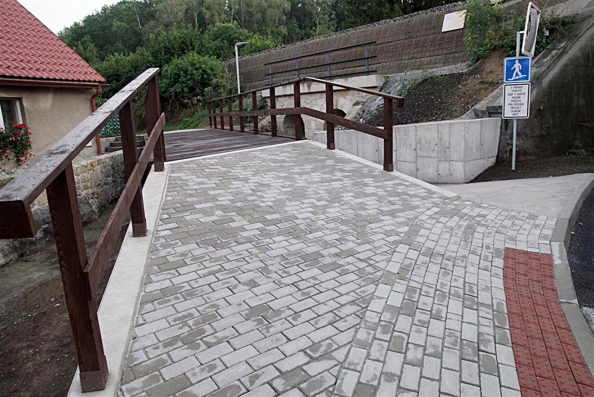 Podchod pod tratí Podlázky_MB